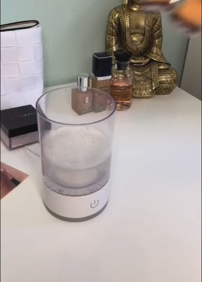 GlowTech Essentials Make brush cleaner™